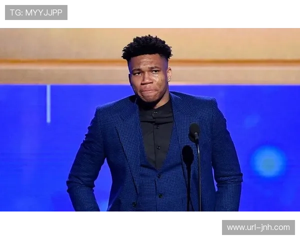 字母哥连庄最佳防守球员奖 戈贝尔荣膺第二位 字母哥连庄最佳防守球员奖 戈贝尔荣膺第二位