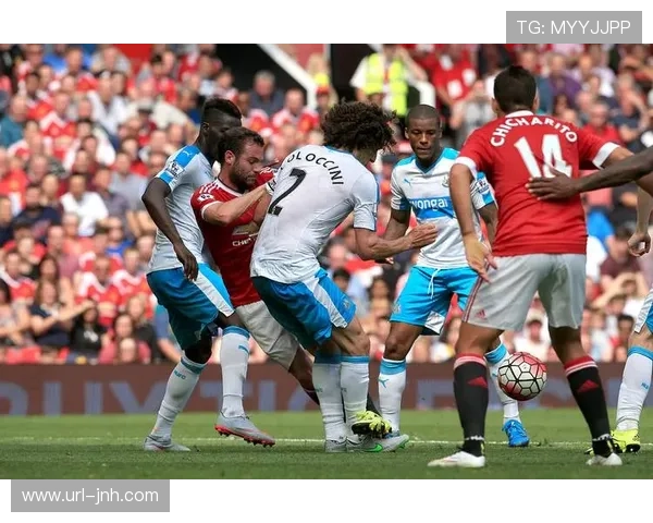 英超球迷场外冲突,警方加强重点赛事安保部署 英超球迷场外冲突,警方加强重点赛事安保部署